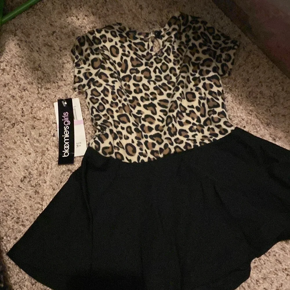 Bloomies girls extra soft top of dress size 9 months leopard top with solid blk